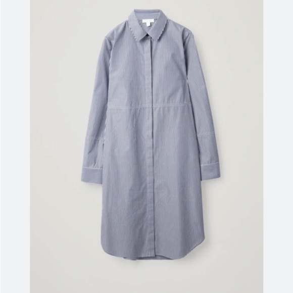 COS Dresses & Skirts - COS shirt dress button up